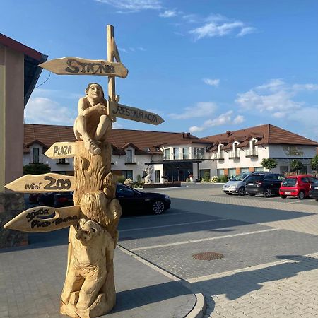 Hotel Sebory Przasnysz Exteriör bild