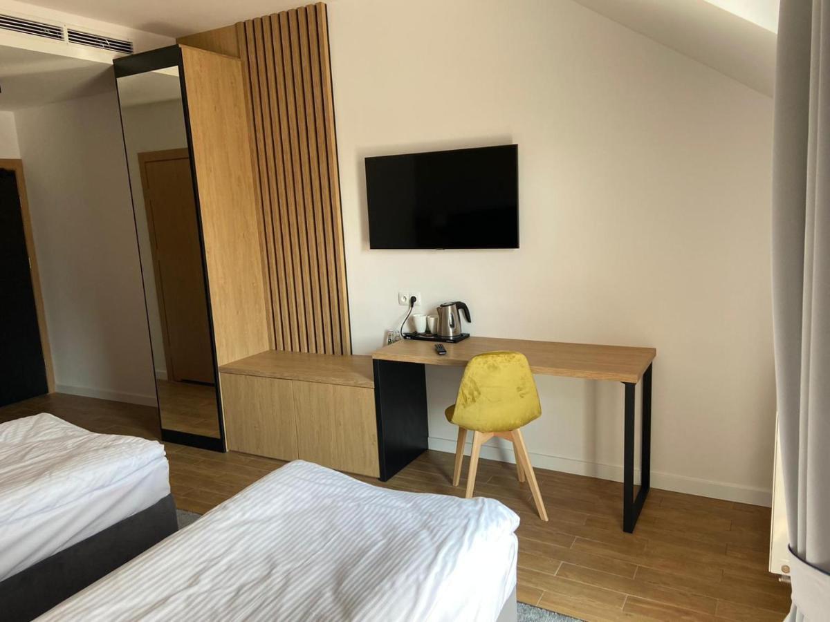 Hotel Sebory Przasnysz Exteriör bild